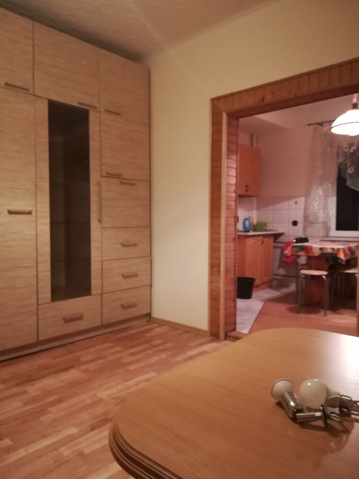 dom wolnostojący, 5 pokoi Radomsko Centrum, ul. Piłsudskiego. Zdjęcie 3