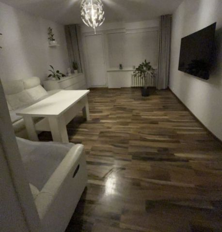 Mieszkanie 3-pokojowe Gdynia Karwiny, ul. Buraczana. Zdjęcie 1