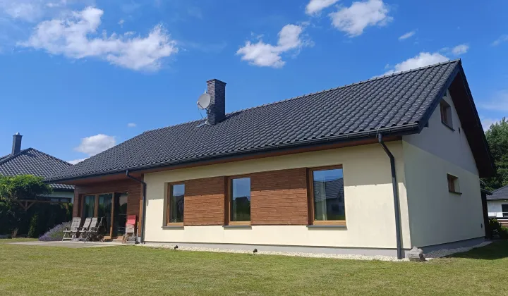 dom wolnostojący, 4 pokoje Niestachów