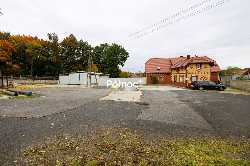 Lokal Zebrzydowa. Zdjęcie 3