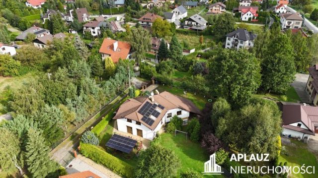 dom wolnostojący, 7 pokoi Bystra, ul. Juliana Fałata. Zdjęcie 1