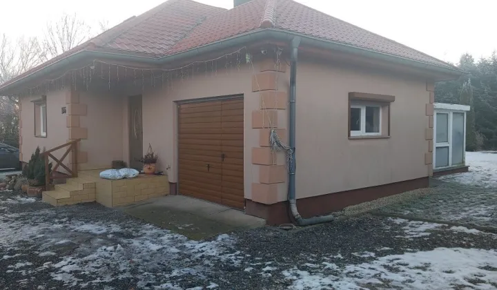 dom wolnostojący, 5 pokoi Stolec