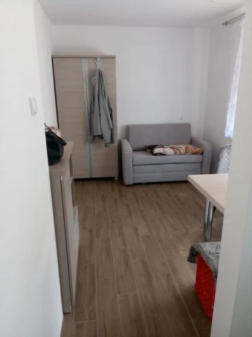 Mieszkanie 1-pokojowe Bidziny. Zdjęcie 1