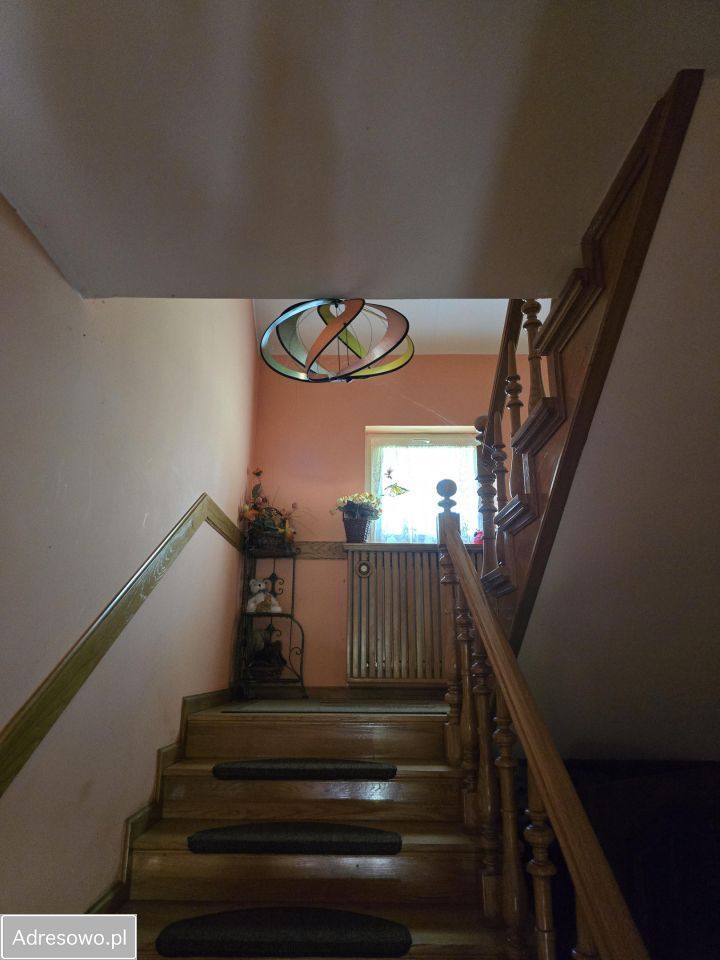 dom wolnostojący, 4 pokoje Bogate. Zdjęcie 5