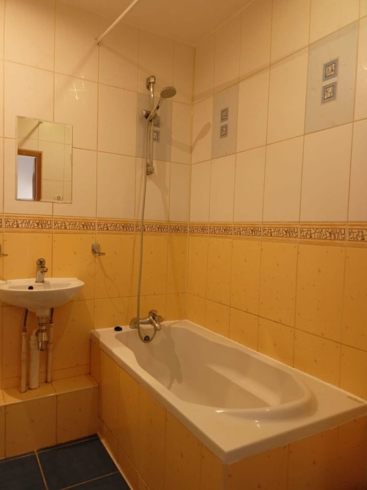 Mieszkanie 2-pokojowe Konin, ul. Ludomira Różyckiego. Zdjęcie 7