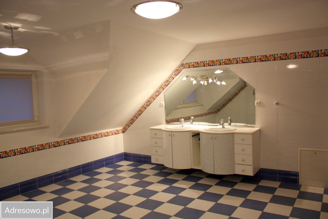 dom wolnostojący, 7 pokoi Łomianki, ul. Modrzewiowa. Zdjęcie 19