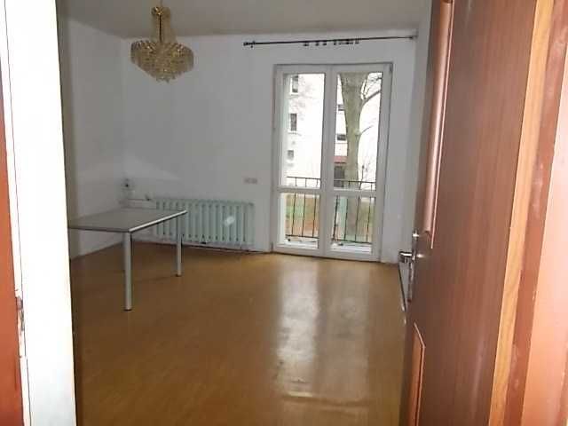 Mieszkanie 3-pokojowe Jaworzno Centrum, ul. Konstantego Ildefonsa Gałczyńskiego. Zdjęcie 1