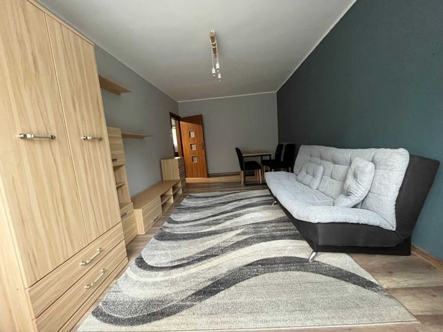 Mieszkanie 2-pokojowe Gdynia Chylonia, ul. Gniewska. Zdjęcie 1