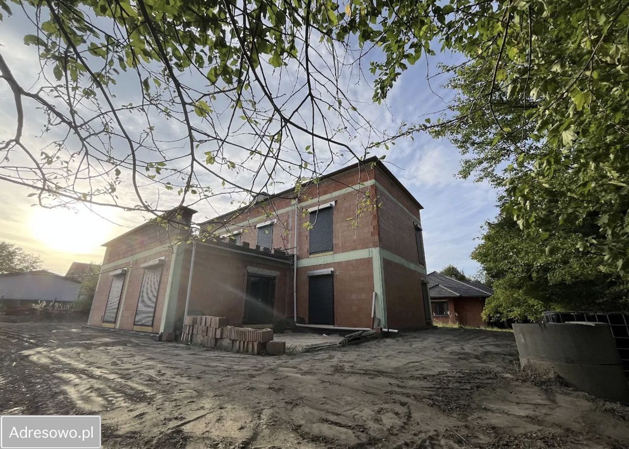 dom wolnostojący, 5 pokoi Katowice Zarzecze, ul. gen. Stefana Grota-Roweckiego. Zdjęcie 1