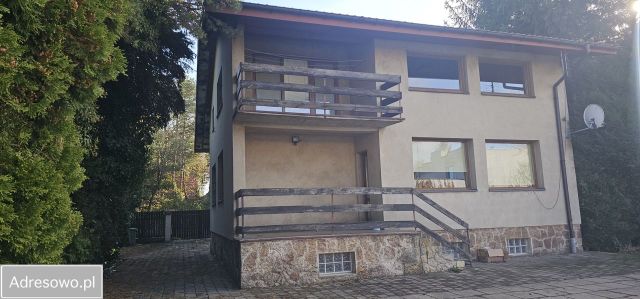 dom wolnostojący, 5 pokoi Łódź Widzew, ul. Jemiołowa. Zdjęcie 1