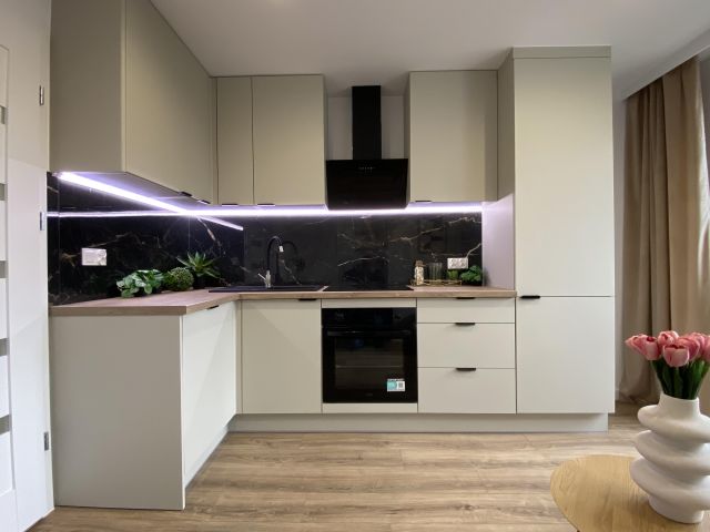 Mieszkanie 4-pokojowe Kielce KSM, ul. Zagórska. Zdjęcie 1