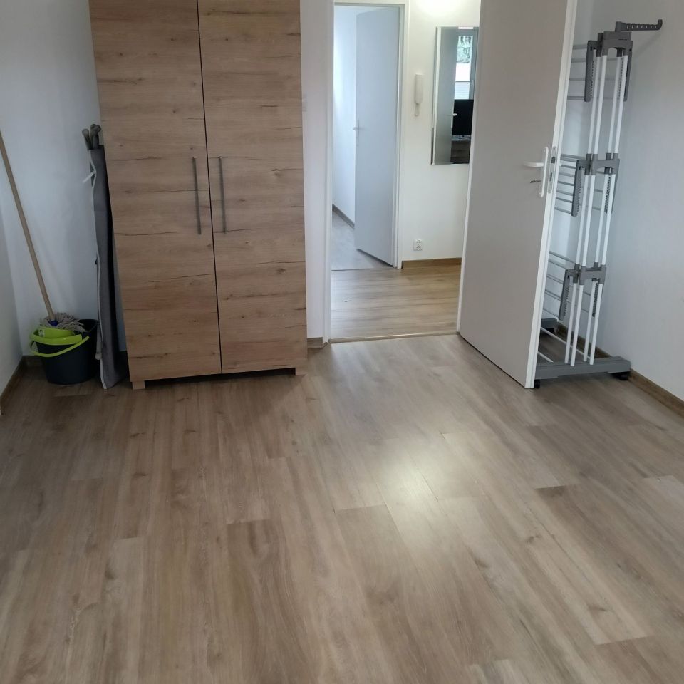 Mieszkanie 4-pokojowe Sanok Błonie. Zdjęcie 7