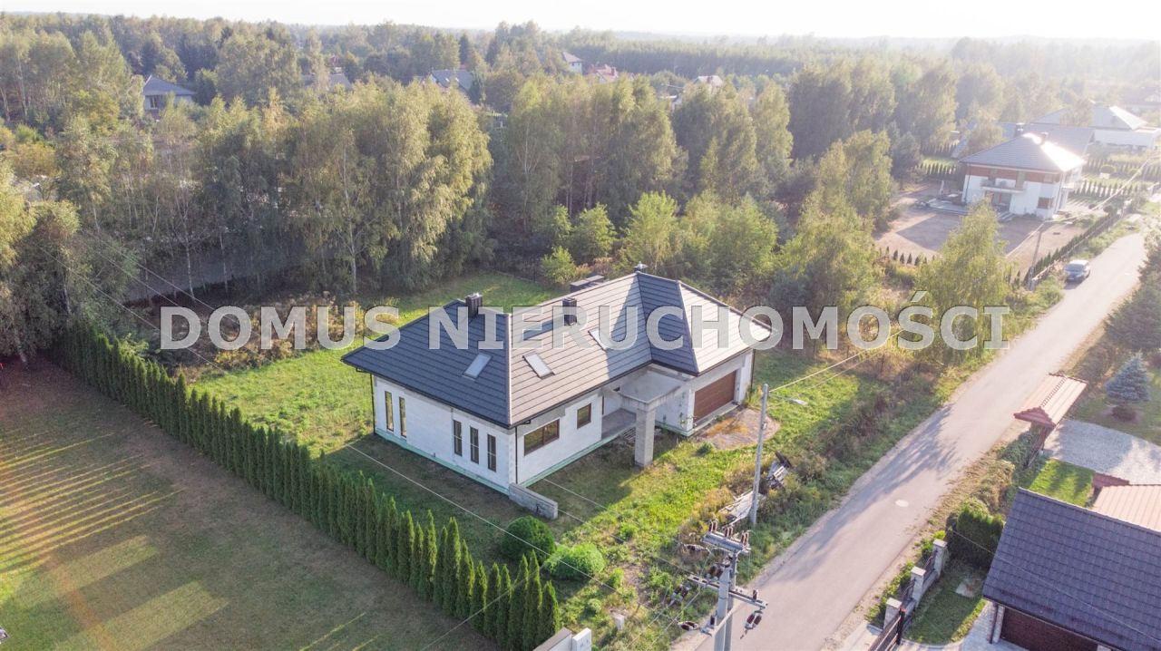 dom wolnostojący, 5 pokoi Janówka. Zdjęcie 3