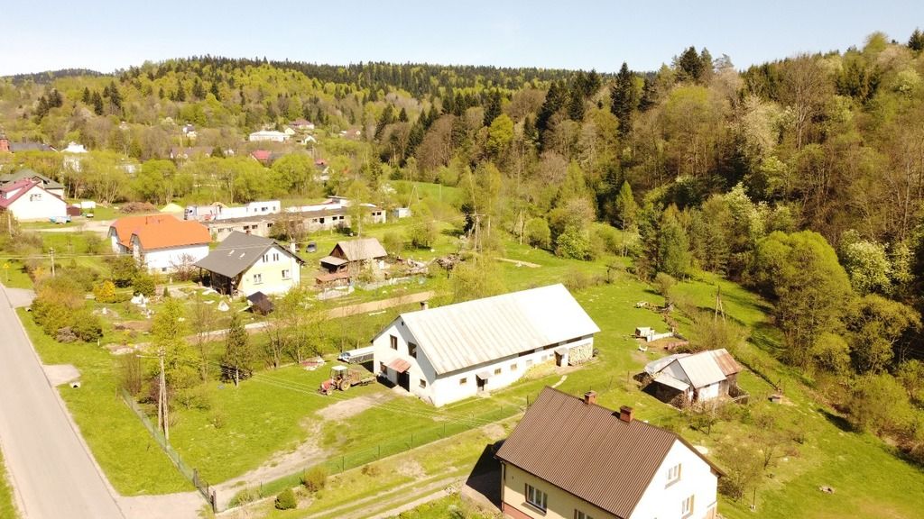 dom wolnostojący, 8 pokoi Ropienka. Zdjęcie 3