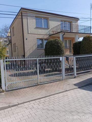 dom wolnostojący, 3 pokoje Białystok Skorupy, ul. Wczasowa. Zdjęcie 1