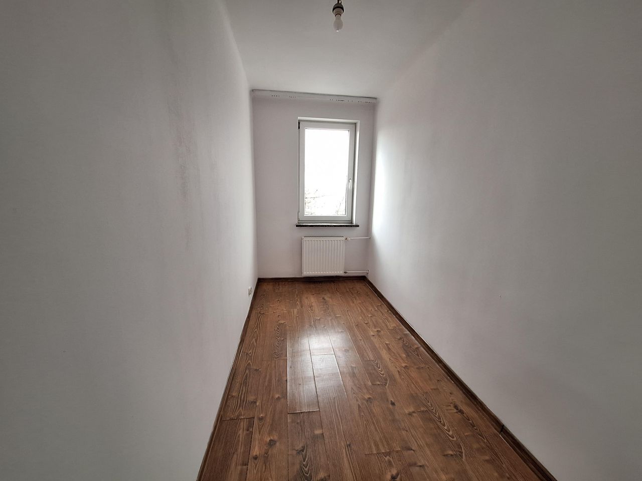 Mieszkanie 2-pokojowe Nowy Sącz Barskie, ul. Broniewskiego. Zdjęcie 3