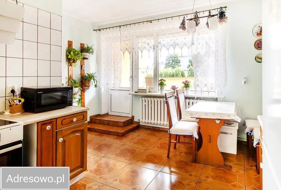 dom wolnostojący, 6 pokoi Żary, ul. K. Baczyńskiego. Zdjęcie 9