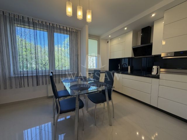 Mieszkanie 3-pokojowe Warszawa Śródmieście, ul. Czerniakowska. Zdjęcie 8