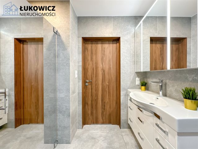 Mieszkanie 3-pokojowe Bielsko-Biała. Zdjęcie 14