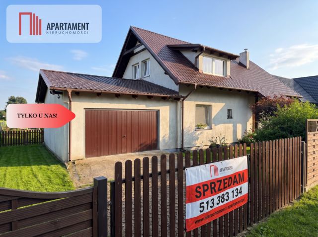 dom wolnostojący, 6 pokoi Stronno. Zdjęcie 3