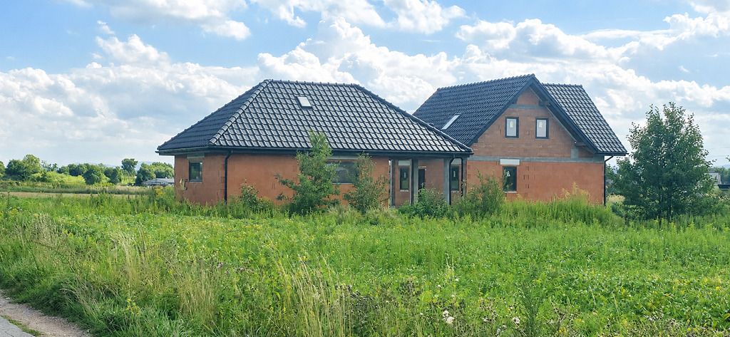 dom wolnostojący, 4 pokoje Wołowice. Zdjęcie 1