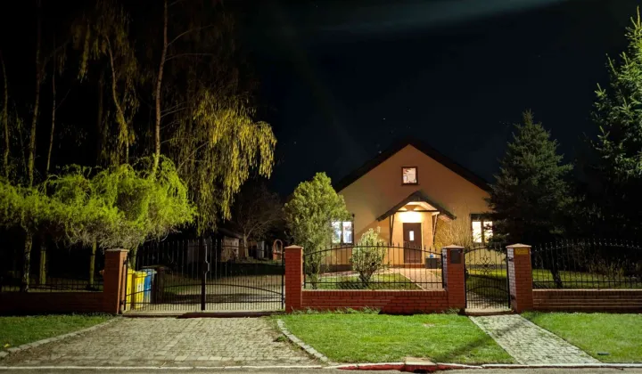 dom wolnostojący, 5 pokoi Jaksin