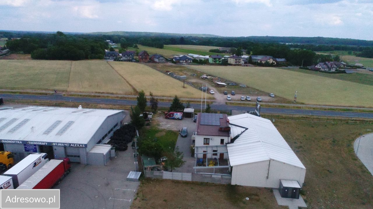 Hala/magazyn Laski. Zdjęcie 3