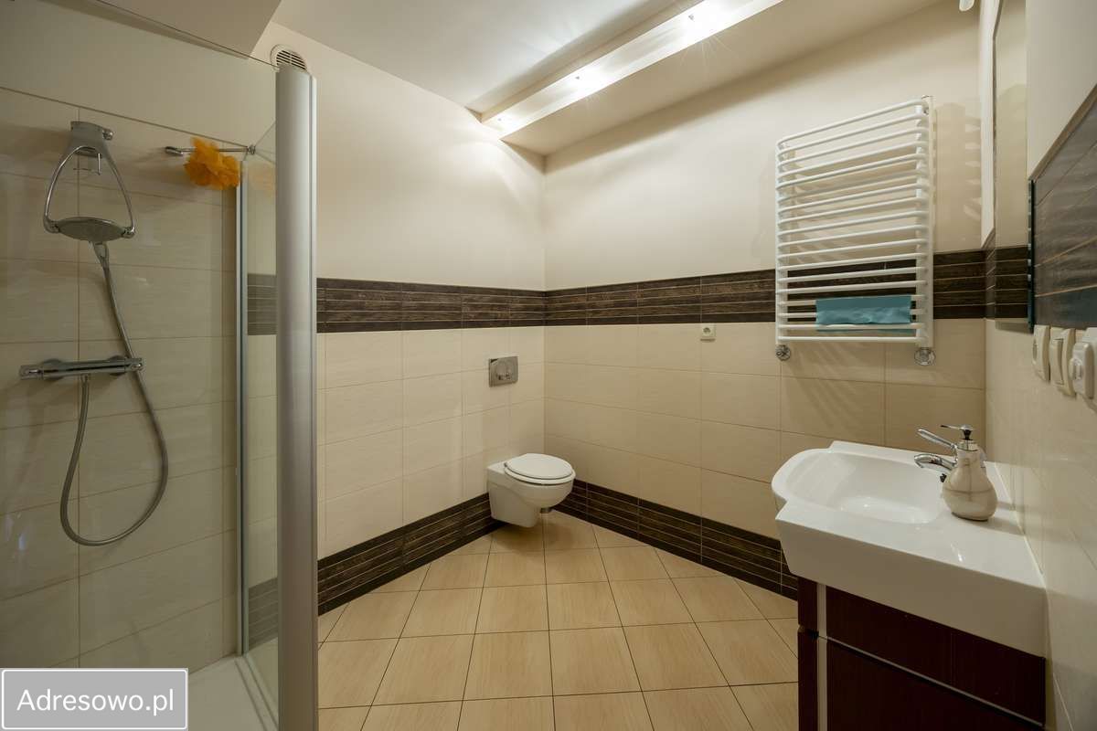 dom szeregowy, 6 pokoi Płock Podolszyce, ul. Andrzeja Drętkiewicza. Zdjęcie 17