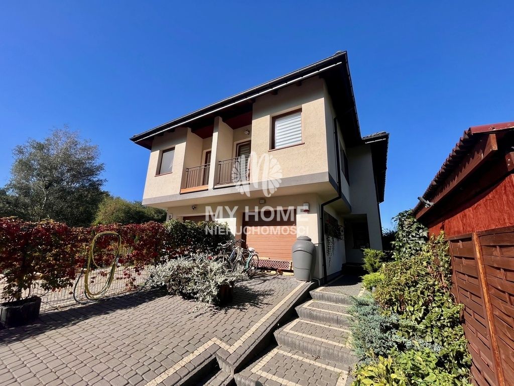 bliźniak, 5 pokoi Milanówek, ul. Niezapominajki. Zdjęcie 1