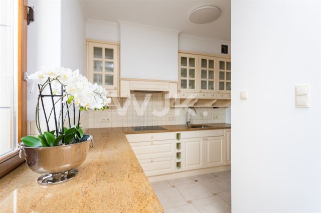 Mieszkanie 3-pokojowe Warszawa Mokotów, ul. Wilanowska. Zdjęcie 10