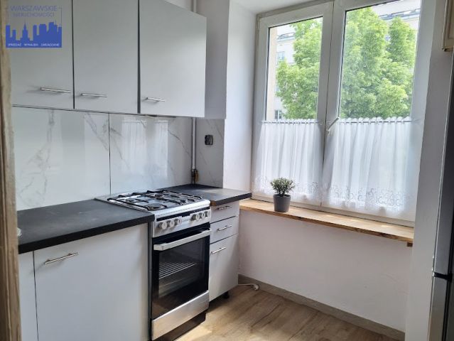 Mieszkanie 2-pokojowe Warszawa Śródmieście, ul. Mordechaja Anielewicza. Zdjęcie 2