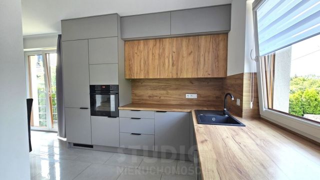 Mieszkanie 4-pokojowe Kraków Bielany, ul. Kaszubska. Zdjęcie 5