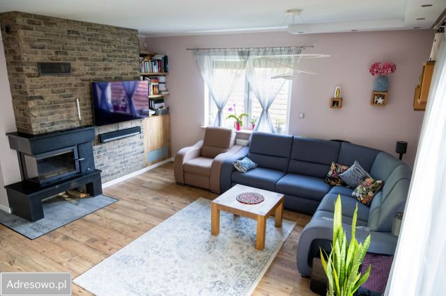 bliźniak, 4 pokoje Kobyłka Zalasek, ul. Władysława Łokietka. Zdjęcie 1