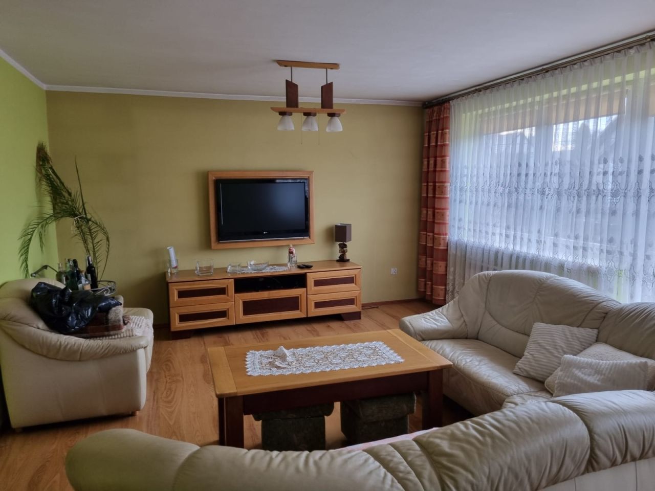 dom wolnostojący, 6 pokoi Pinczyn, ul. Główna. Zdjęcie 2