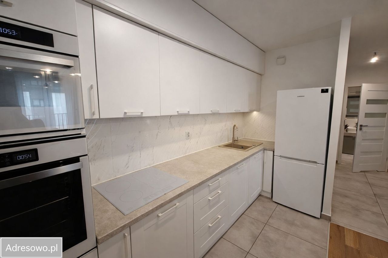 Mieszkanie 3-pokojowe Kraków Podgórze, ul. Tadeusza Romanowicza. Zdjęcie 3