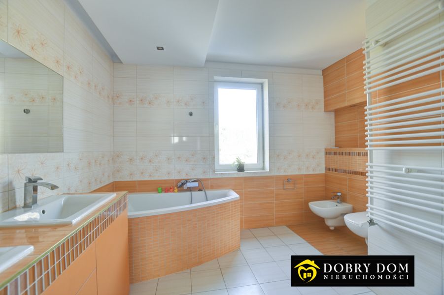 dom wolnostojący, 5 pokoi Skrybicze. Zdjęcie 13