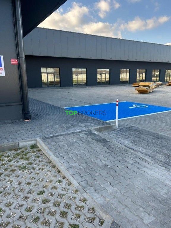 Lokal Wola Mrokowska. Zdjęcie 3