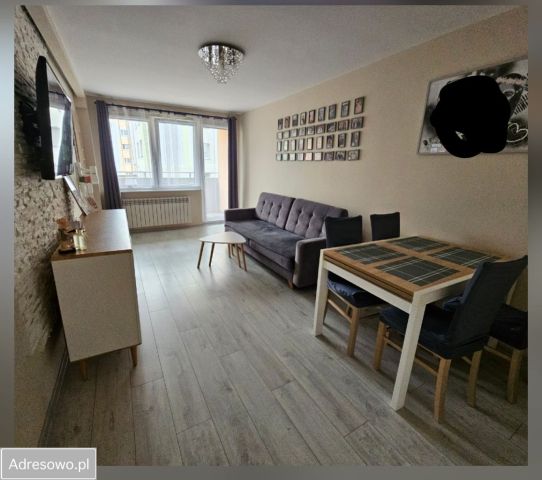 Mieszkanie 3-pokojowe Kartuzy, os. gen. Władysława Sikorskiego. Zdjęcie 1