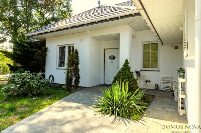 dom wolnostojący, 5 pokoi Dąbrowa Chotomowska, ul. Czeremchowa. Zdjęcie 21