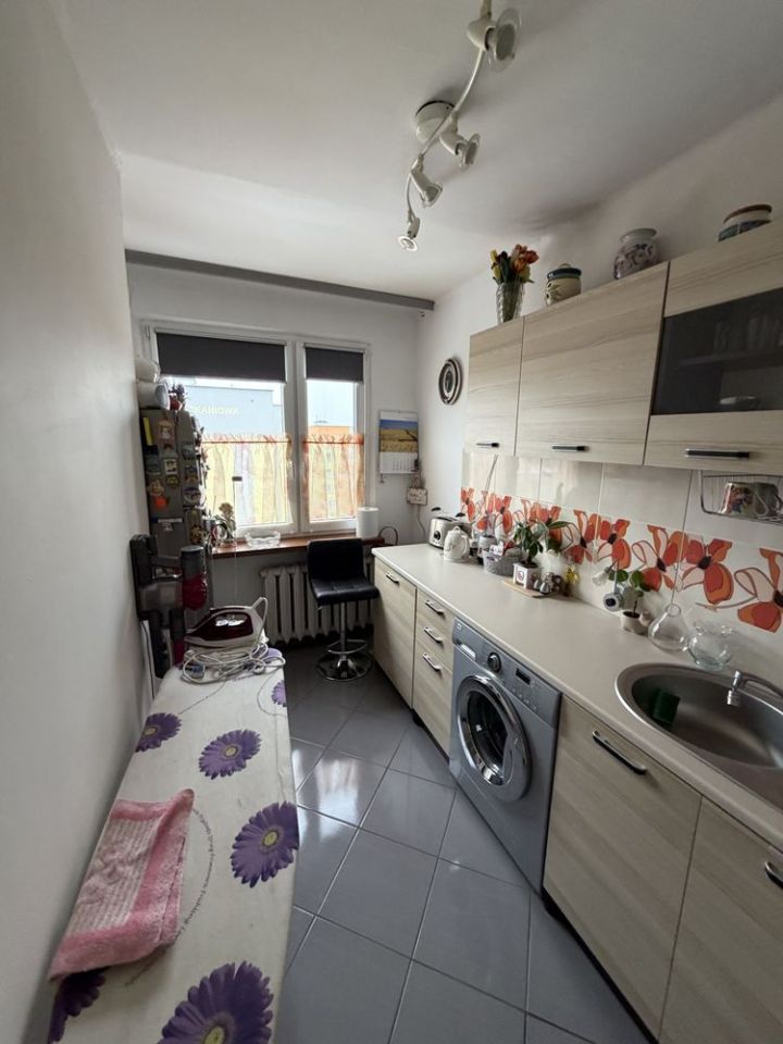 Mieszkanie 2-pokojowe Zawiercie Kromołów, ul. Władysława Broniewskiego. Zdjęcie 3