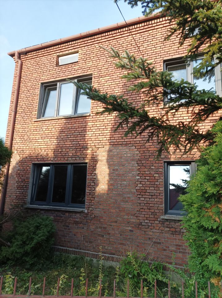 dom wolnostojący, 6 pokoi Krzykawa. Zdjęcie 2