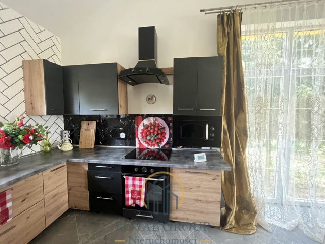 dom wolnostojący, 6 pokoi Dys. Zdjęcie 4