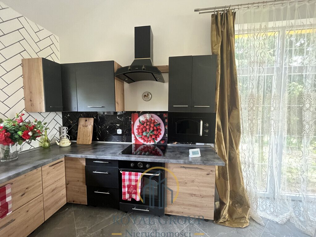 dom wolnostojący, 6 pokoi Dys. Zdjęcie 4