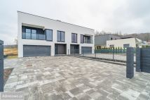 bliźniak, 8 pokoi Rzeszów Słocina