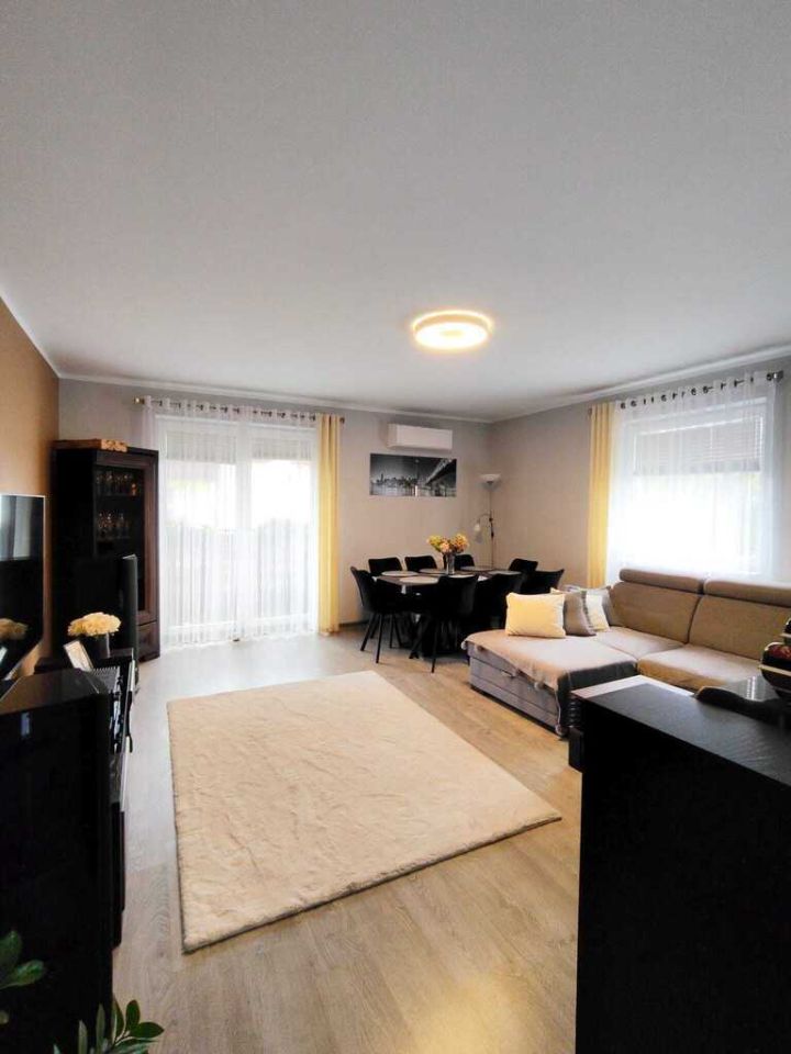 Mieszkanie 3-pokojowe Łuszczanowice. Zdjęcie 1