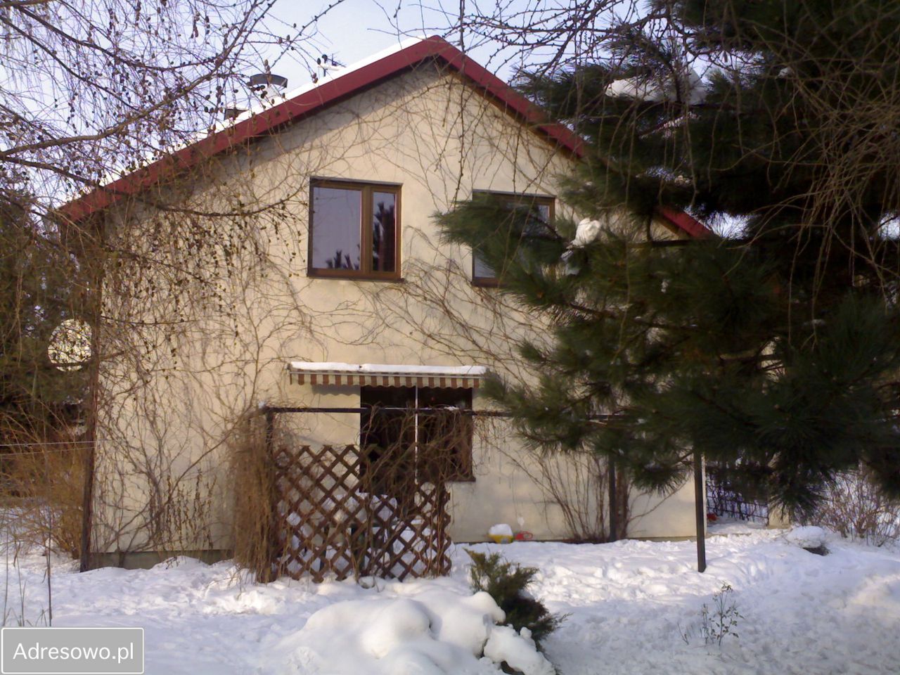 dom wolnostojący, 4 pokoje Kanie, ul. Nadarzyńska