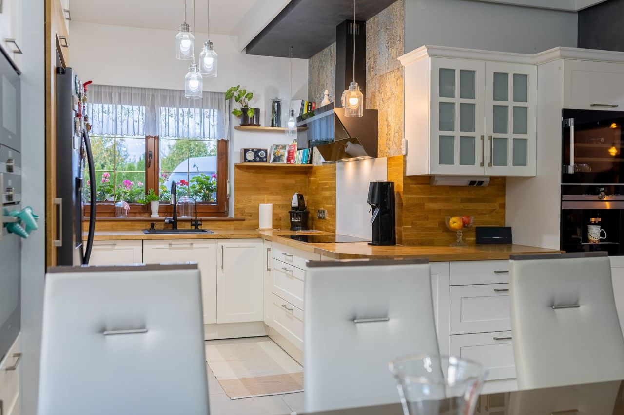 dom wolnostojący, 6 pokoi Nowe Biskupice. Zdjęcie 10