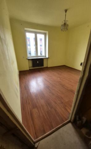 Mieszkanie 1-pokojowe Starachowice Majówka, ul. Stanisława Staszica. Zdjęcie 1
