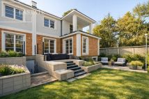 dom wolnostojący, 5 pokoi Warszawa