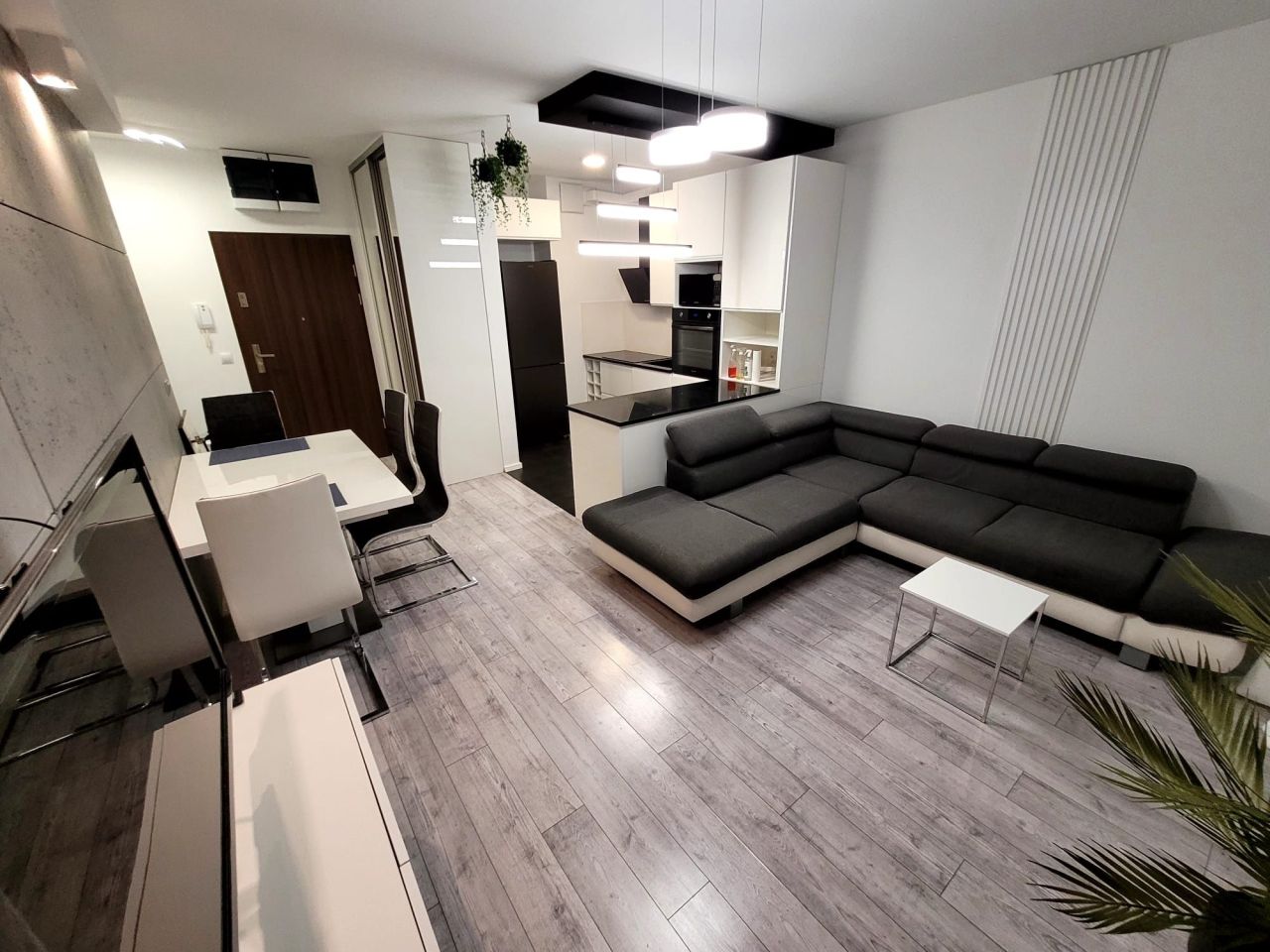 Mieszkanie 2-pokojowe Wrocław Śródmieście, ul. Zakładowa. Zdjęcie 1